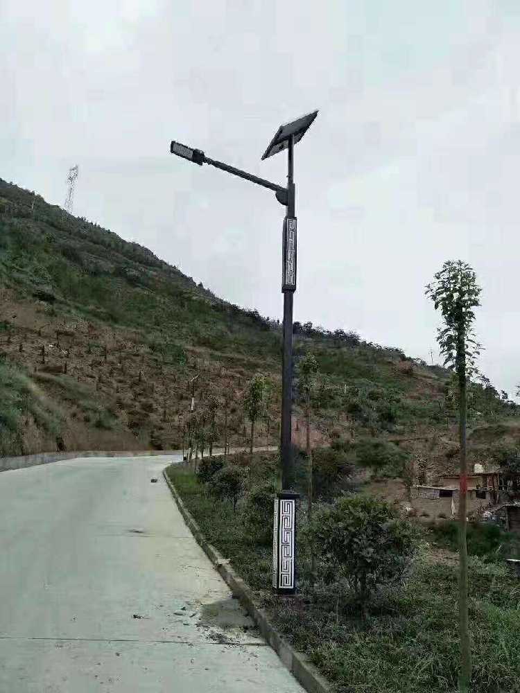 巴中市仿古太阳能路灯